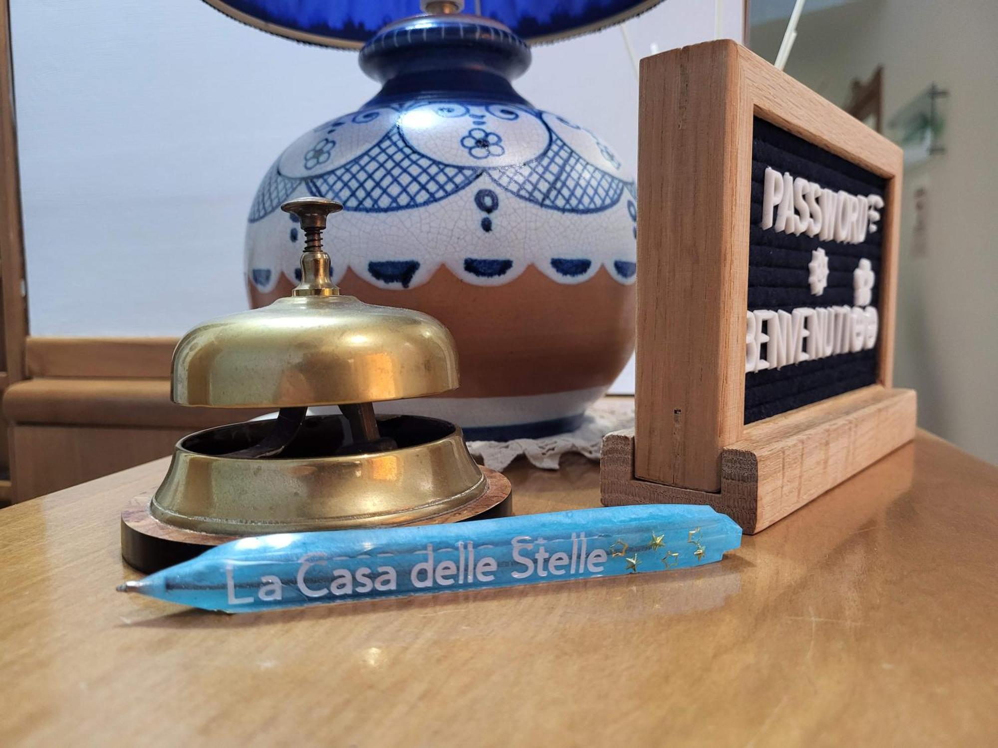 マイオーリ La Casa Delle Stelle Bed & Breakfast エクステリア 写真