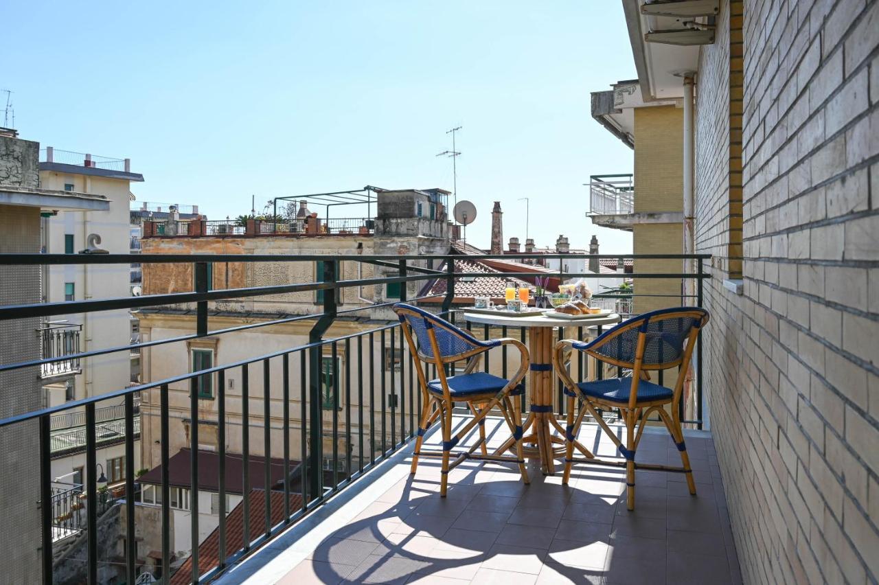 マイオーリ La Casa Delle Stelle Bed & Breakfast エクステリア 写真